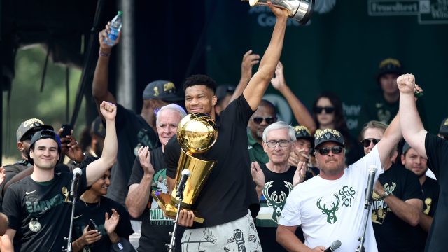 Giannis Antetokounmpo: The Future of Milwaukee Basketball | full size roulette wheel, pragmatic88 li