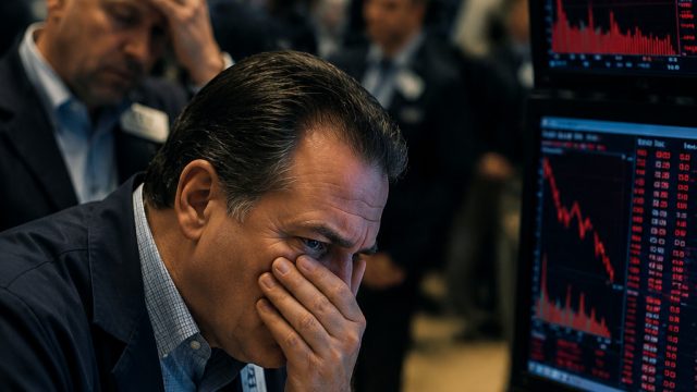 Tech Stocks Face Turmoil Amid Global Market Selloff | freefall tournament, variasi kamar tidur seder