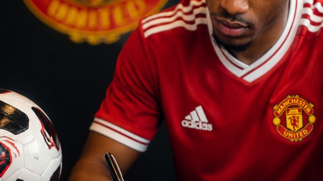 Man United's £50M Deal for Crysenio Summerville: What to Expect Next | all casino sites, qqluckydewa