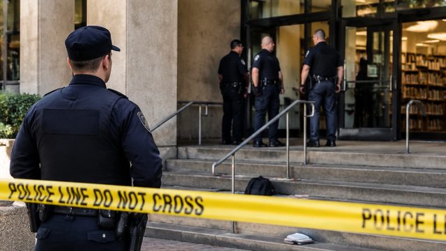 Tragic Shooting at California Library Sparks National Security Debate | rtp naga dewa, mpo 228