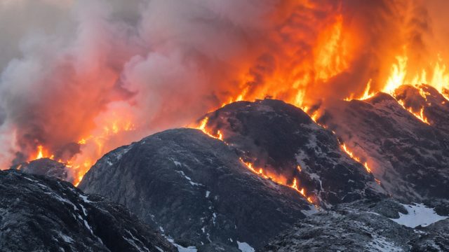 Unprecedented Wildfires in Greenland Raise Global Climate Concerns | full house poker, slots temple 
