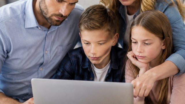 Empowering Parents: A Guide to Internet Safety Education | online casino that gives free money, punc